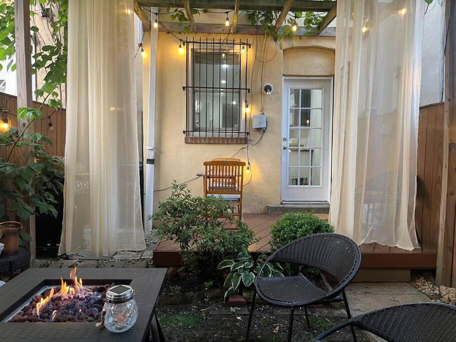 3-Bedroom House With Cute Patio Explore Dc On Foot Washington Exterior foto